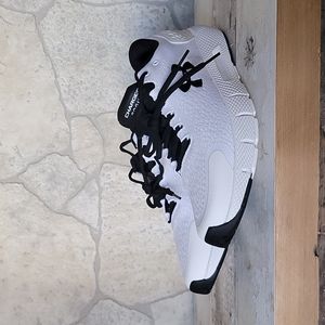 Under Armour Charged Rogue